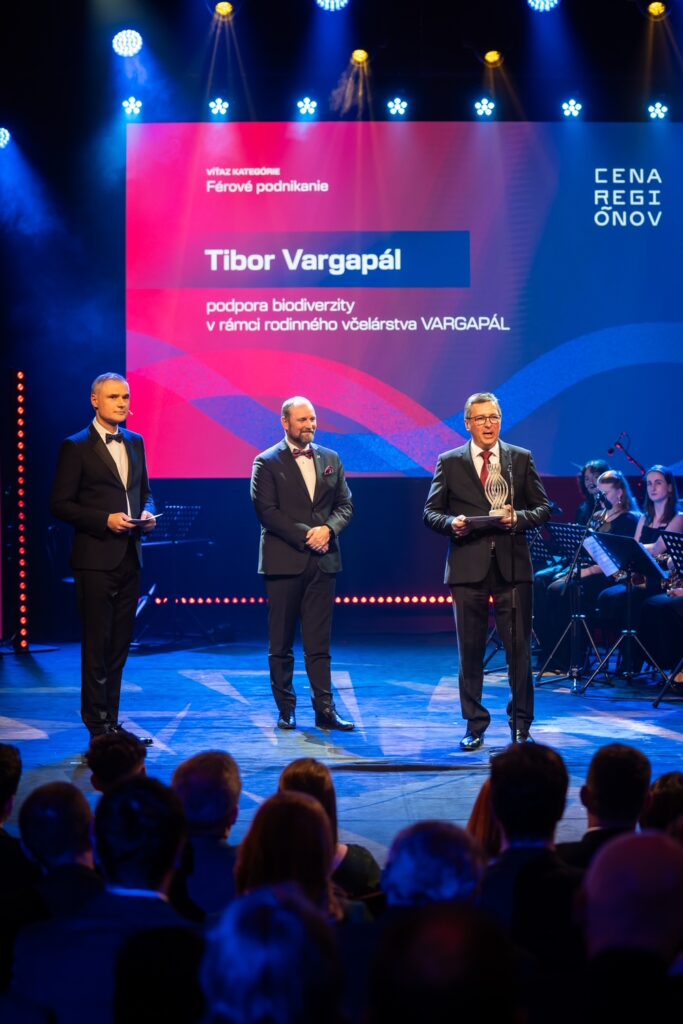 Rodinné včelárstvo Vargapál získalo prestížne ocenenie Cena regiónov 2025 - 4